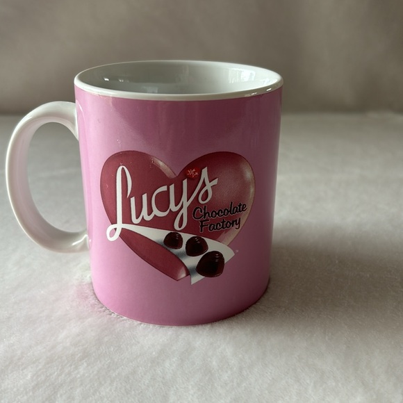 I Love Lucy Coffee Cup - “Switching Jobs” - Picture 3 of 8